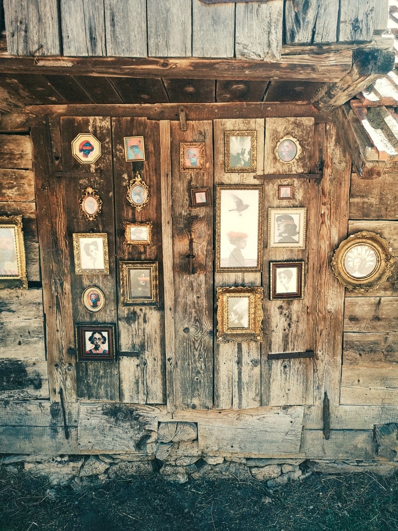 ΣUB_VERZNI_POSTΛV Ausstellung, Dvonoćje 2025